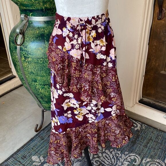 Ruffled gypsy style elastic waist skirt size large - Picture 6 of 7